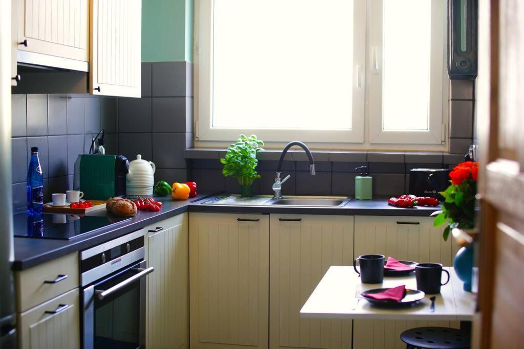 Apartment With National Stadion View, Free Parking Varsóvia Exterior foto