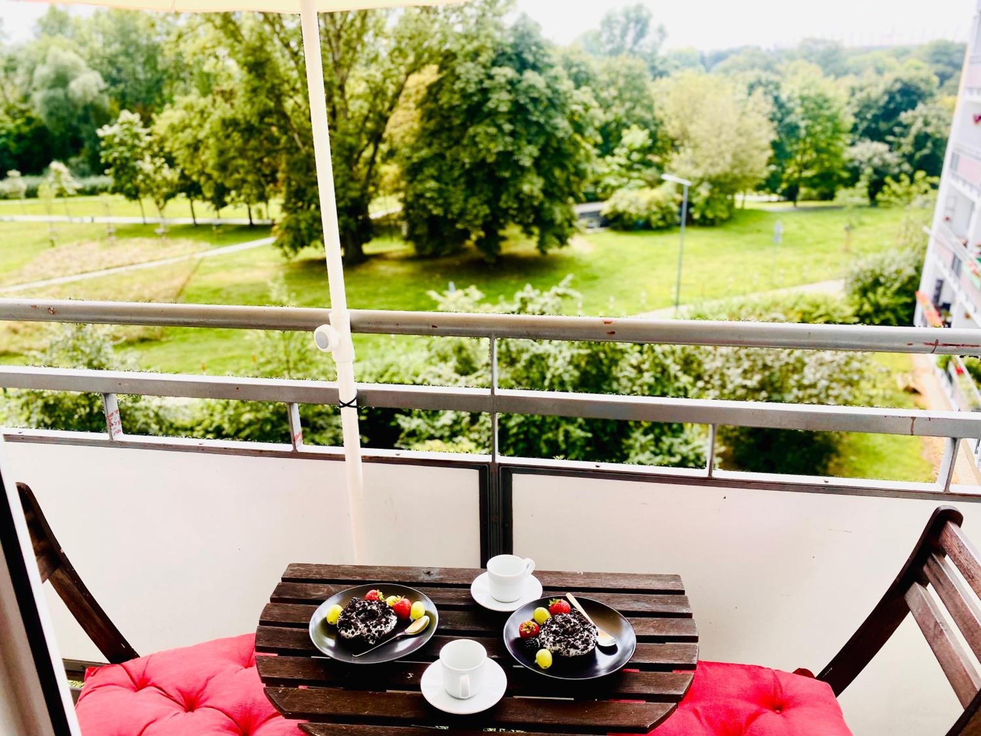 Apartment With National Stadion View, Free Parking Varsóvia Exterior foto